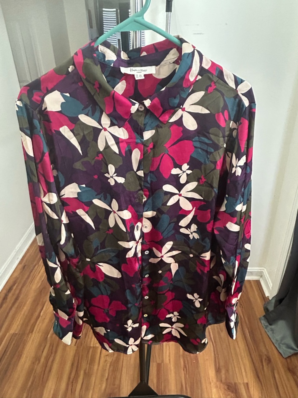 White Stag Floral Button-Down Blouse in Purple, Magenta, Teal